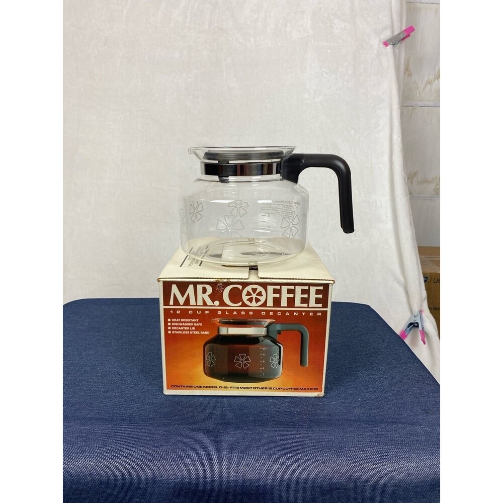 Mr. Coffee Model D-12 12-Cup Glass Decanter with Flower Pattern and Original Box